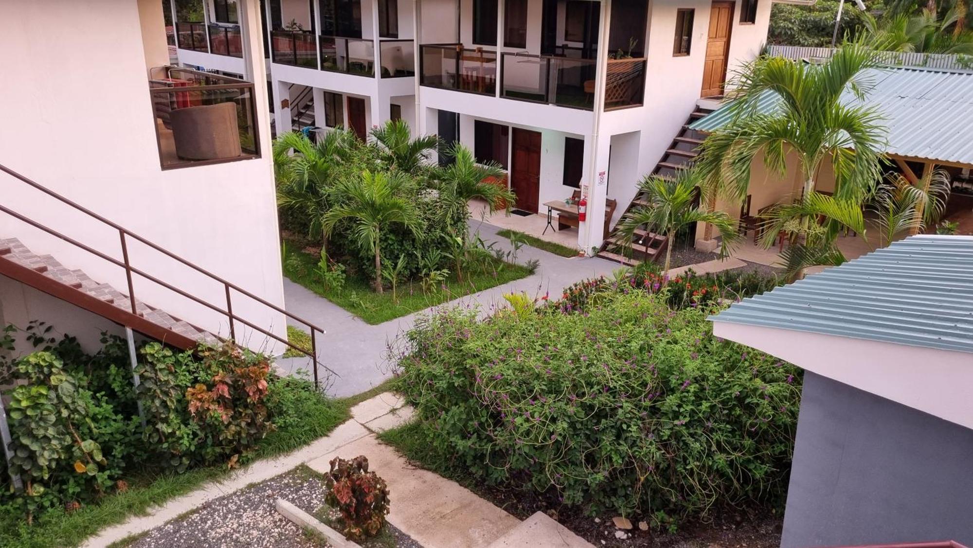 Ballena Rey Hotel Uvita Luaran gambar