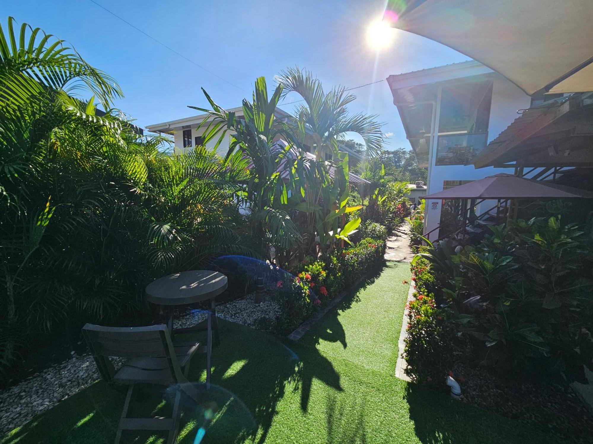 Ballena Rey Hotel Uvita Luaran gambar