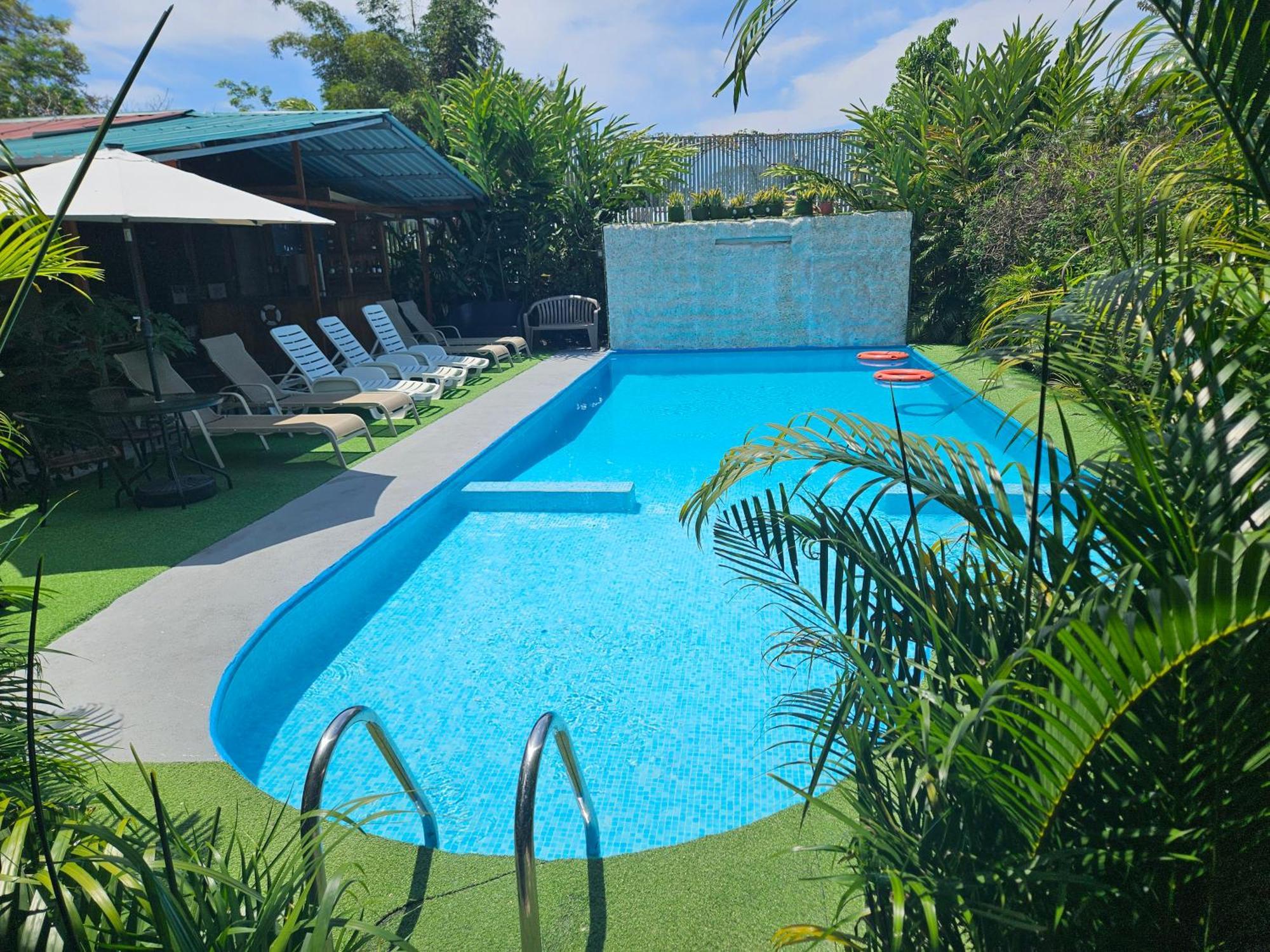 Ballena Rey Hotel Uvita Luaran gambar
