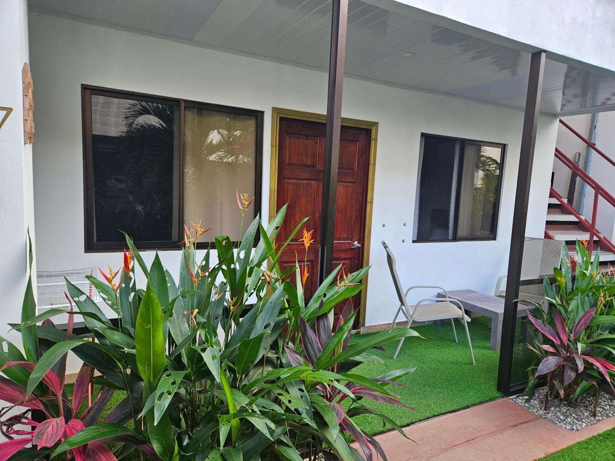 Ballena Rey Hotel Uvita Luaran gambar