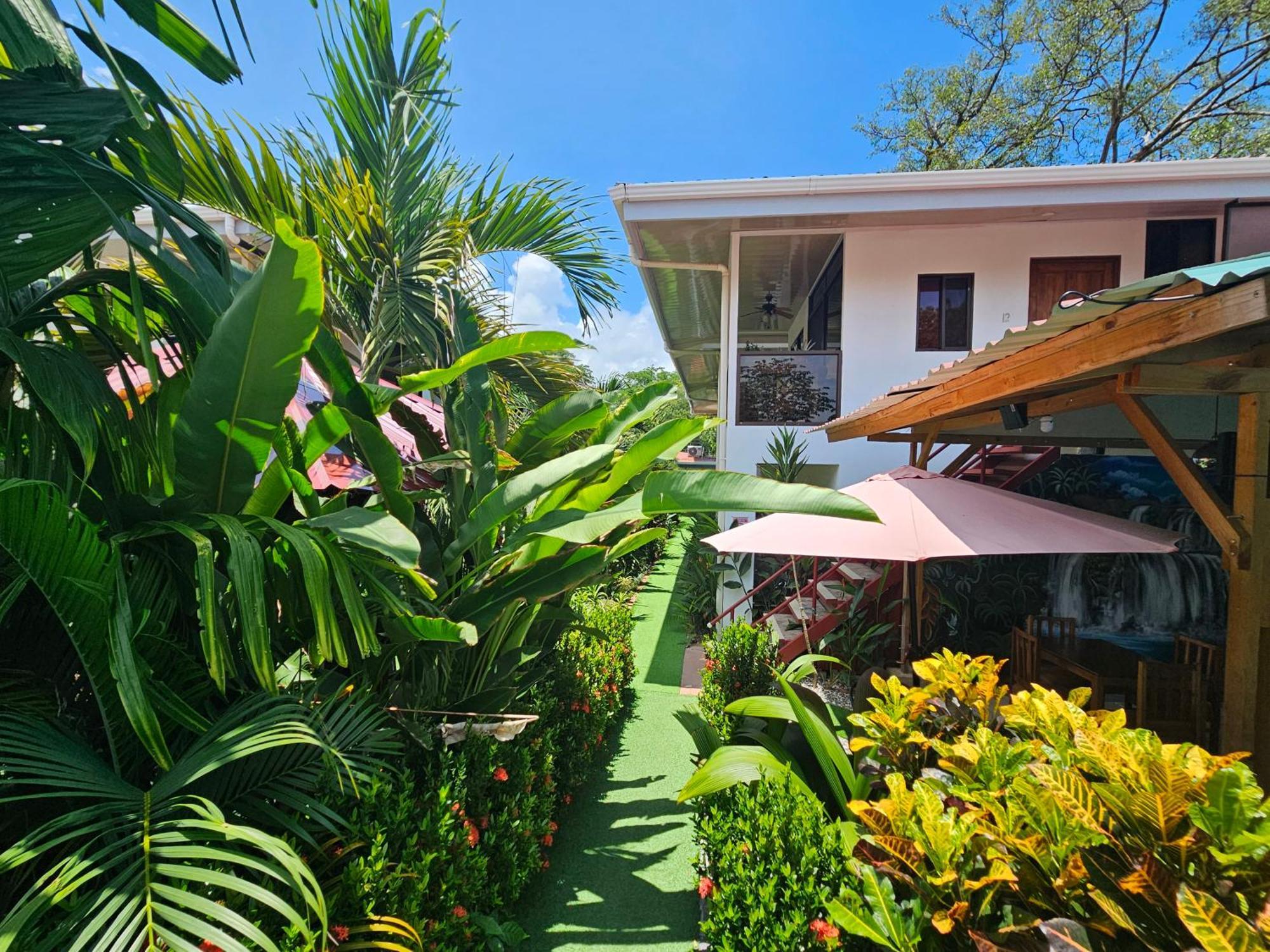 Ballena Rey Hotel Uvita Luaran gambar